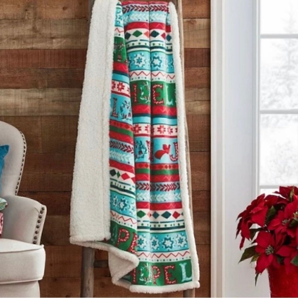 🦋 NWT Pioneer Woman Fair Isle Stripe Reversible Sherpa Throw, 52" x 72"